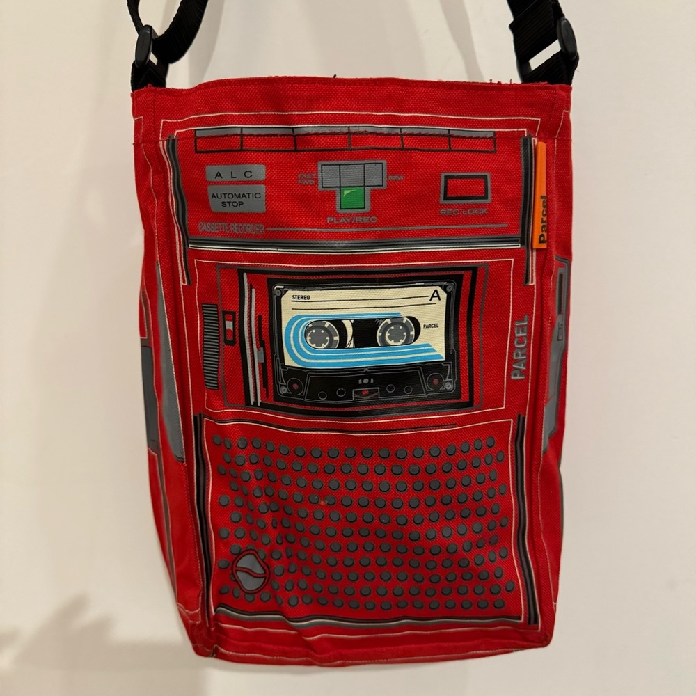 Vintage PARCEL Cassette shoulder bag